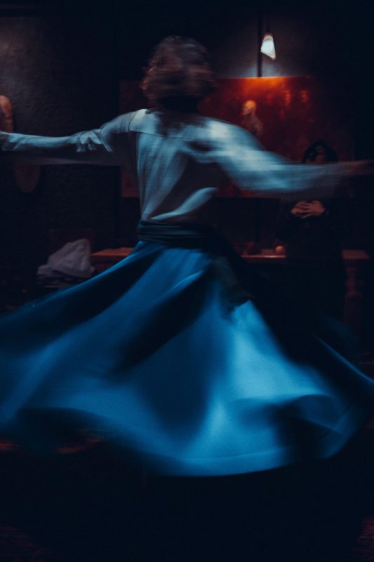 Put a night, a dance